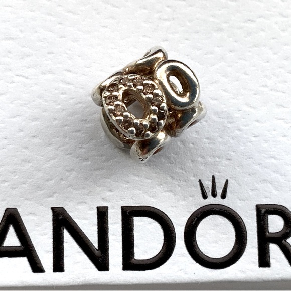 Pandora Circle of Friends Charm - Picture 1 of 7